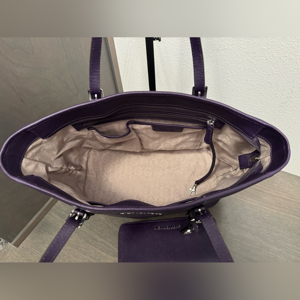 Michael Kors Deep Purple Tote and Wallet Set - Picture 2 of 4